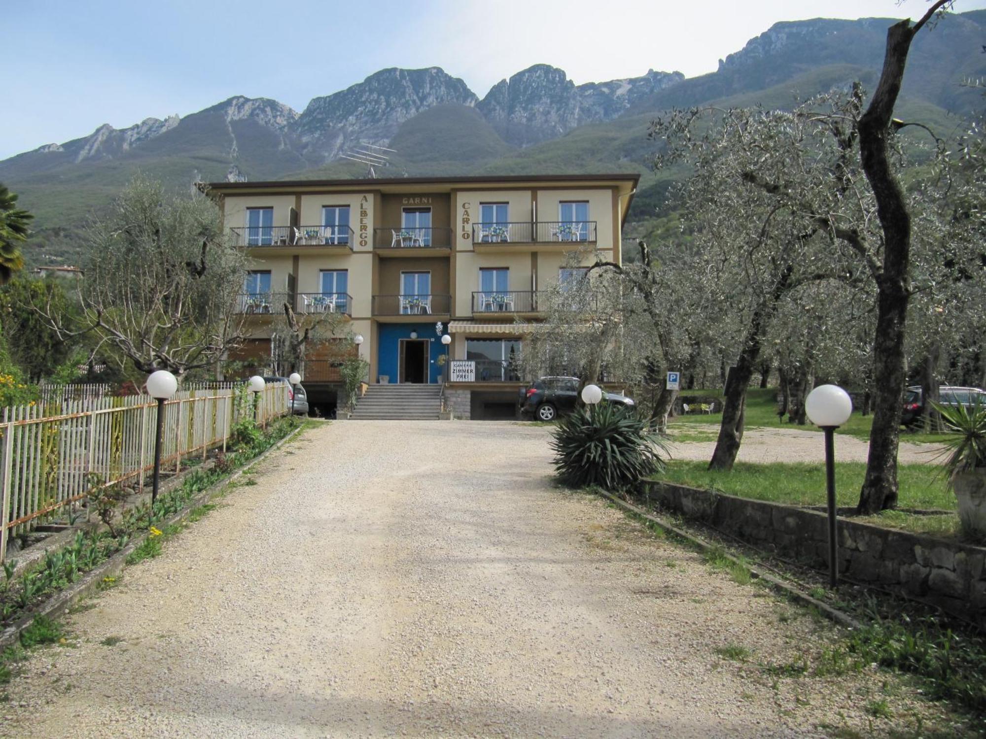 Hotel Carlo 브렌조네 술 가르다 외부 사진